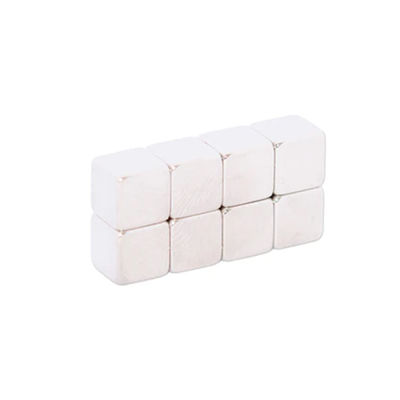 ± 1% Tolérance N35 N52 5 mm Cube magnétique au néodyme 1,14 kg Tirer avec le système ISO9001 2000