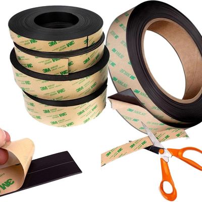 Tape magnétique en néodyme flexible 30x1,5 mm avec adhésif permanent et service de coupe