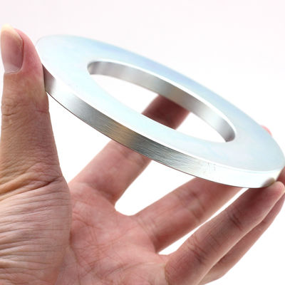 ISO9001 2000 certifié anneau magnétique au néodyme magnétisé diamétralement pour haut-parleur audio