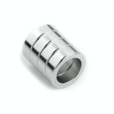 Magnets à anneaux composites magnétisés diamétralement à haute résistance à l'aimantement