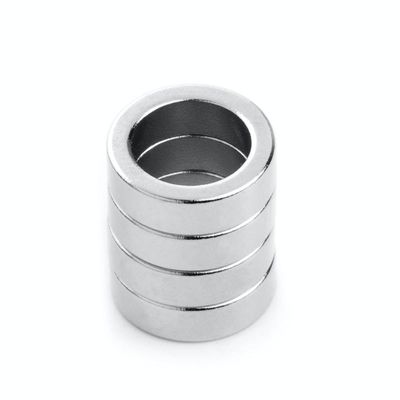 Magnets à anneaux composites magnétisés diamétralement à haute résistance à l'aimantement