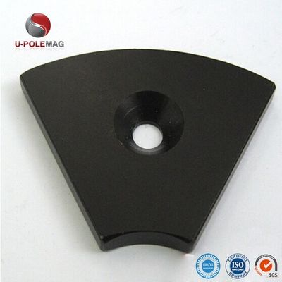 Taille personnalisée ARC NdFeB Magnet Coating Black Epoxy Neodymium Segment Magnets pour moteur